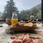 摩洛哥农家乐 * 比索达雷加