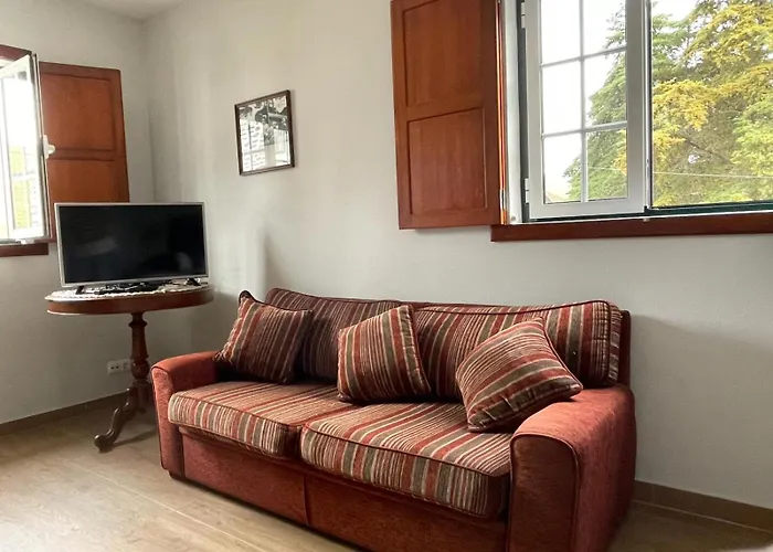 Quinta De Marrocos 팜스테이 페소다레과